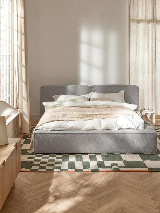 Lenmoray Upholstered Bouclé Bed