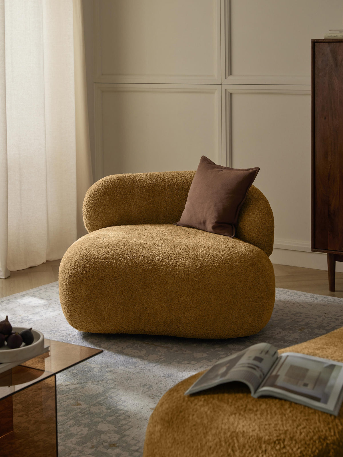 Albravon Lounge Chair in Teddy Bouclé