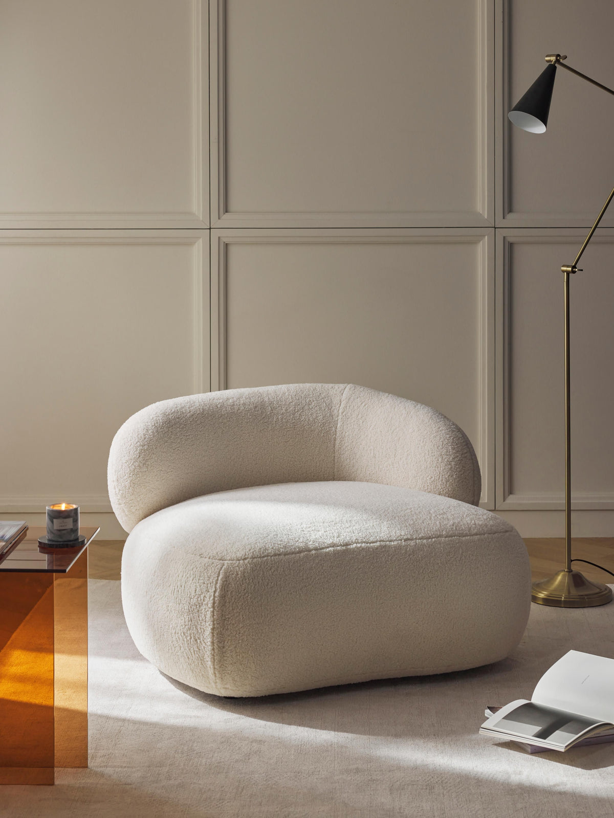 Albravon Lounge Chair, Teddy Fur