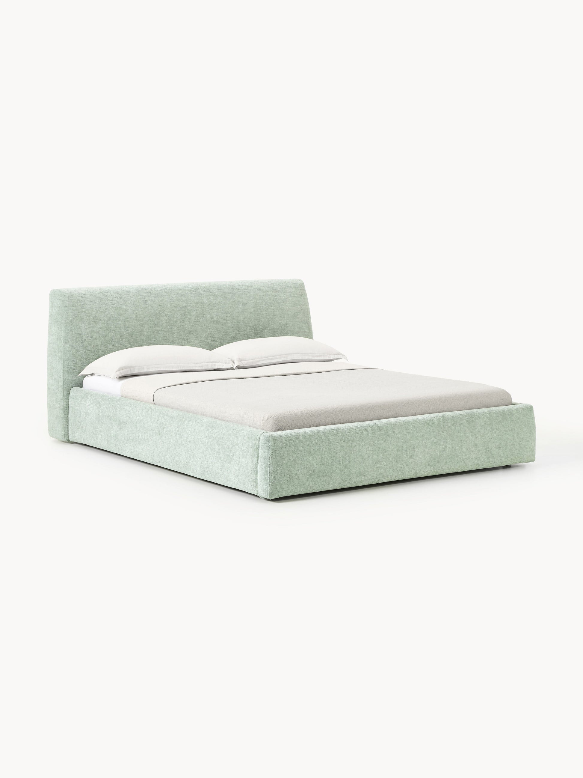 Clonwyth Upholstered Bed with Storage