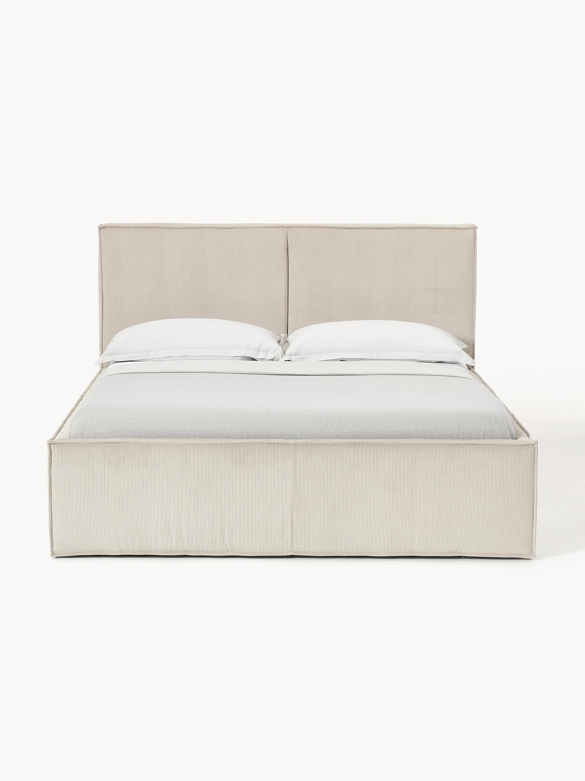 Drenmair Upholstered Bed in Corduroy