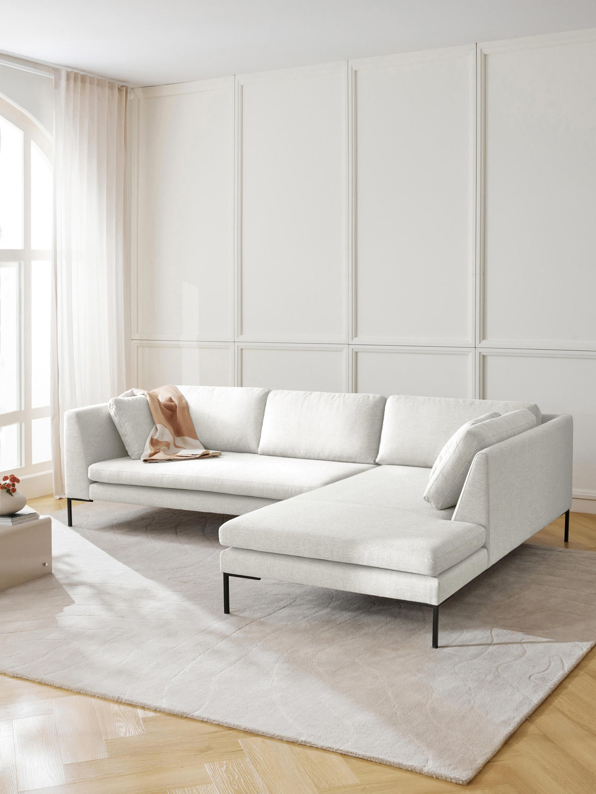 Emmravel Corner Sofa with Metal Legs