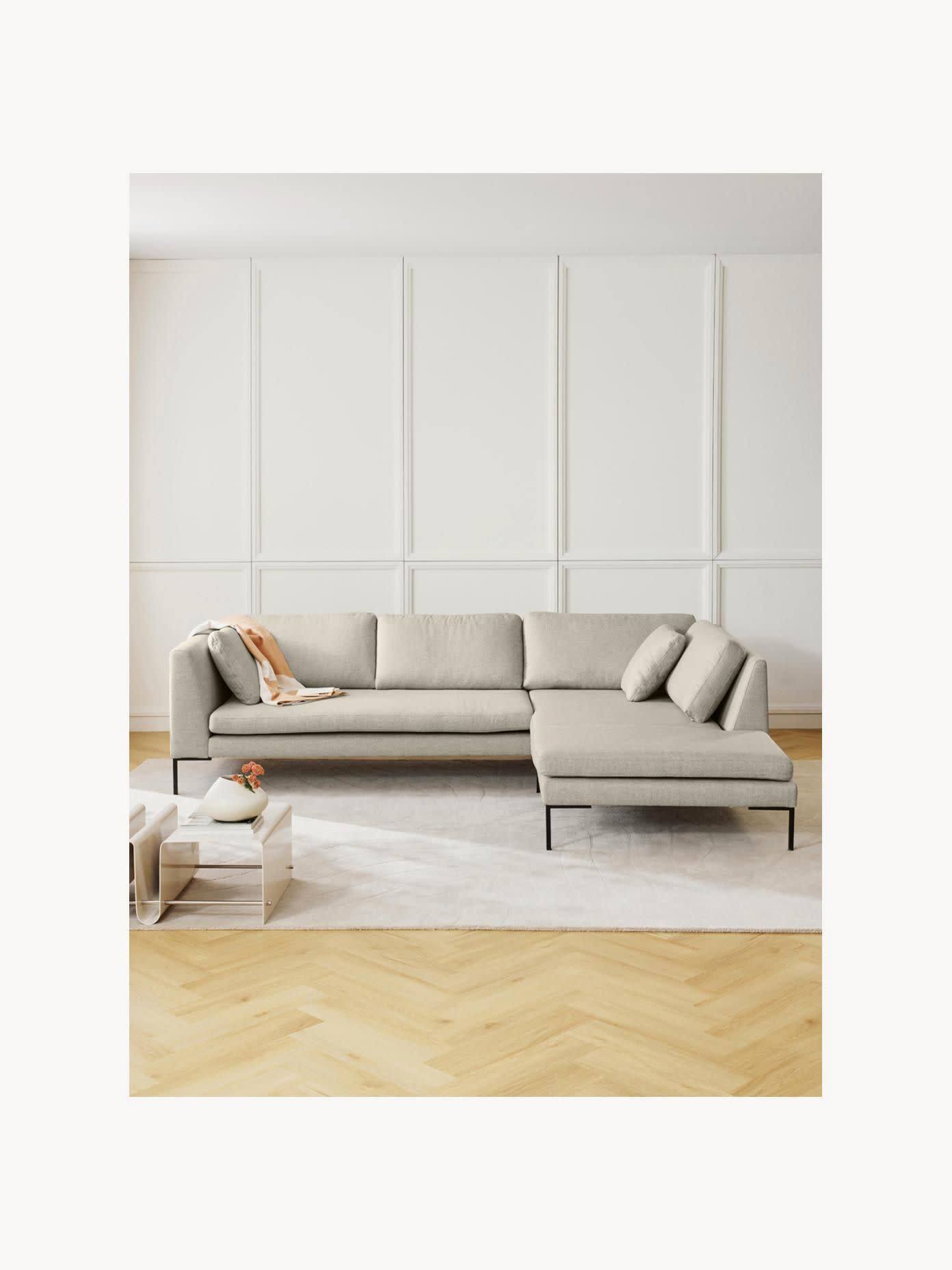 Emmravel Corner Sofa with Metal Legs