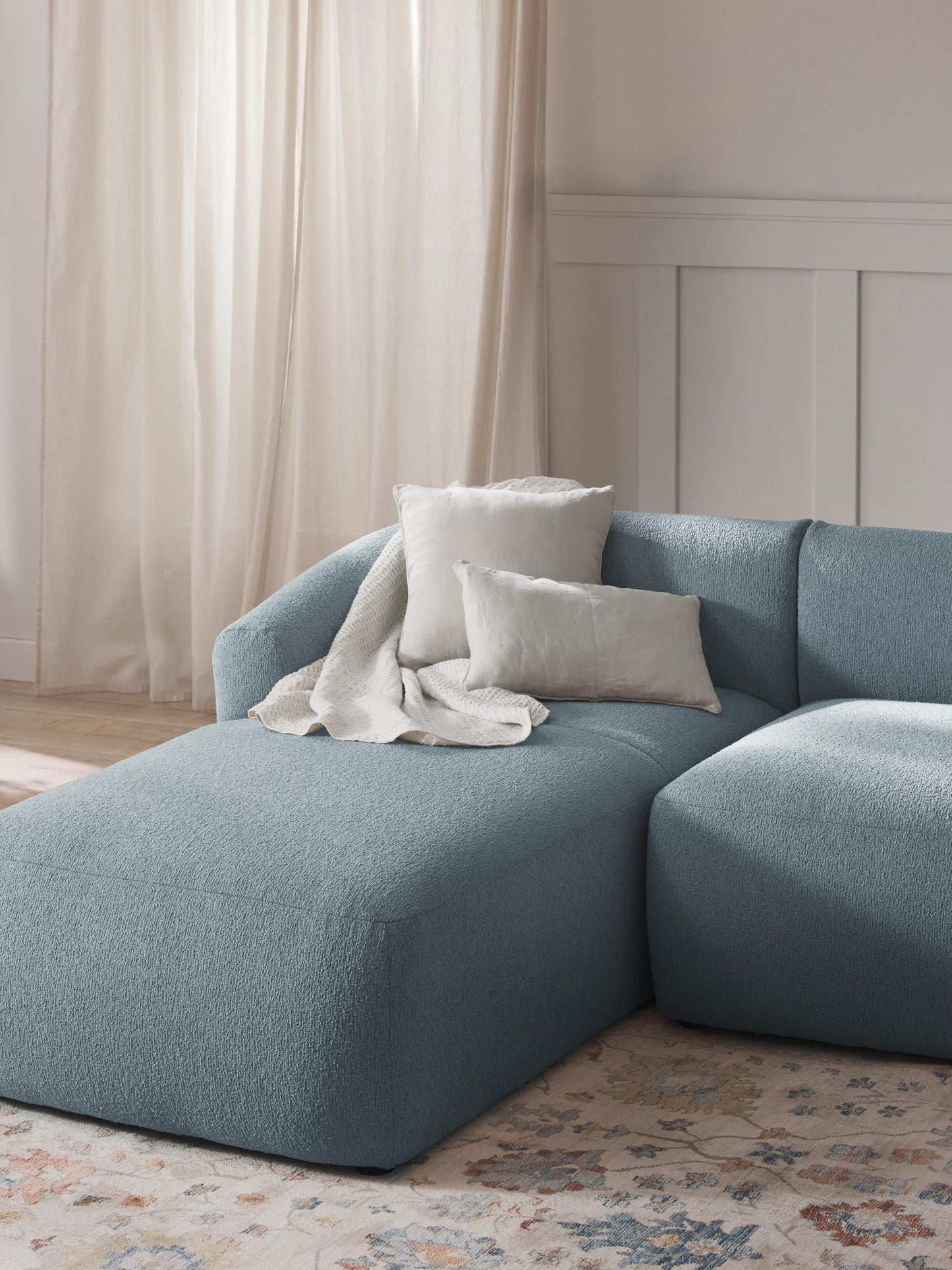 Fionwara Chaise Corner Module in Bouclé