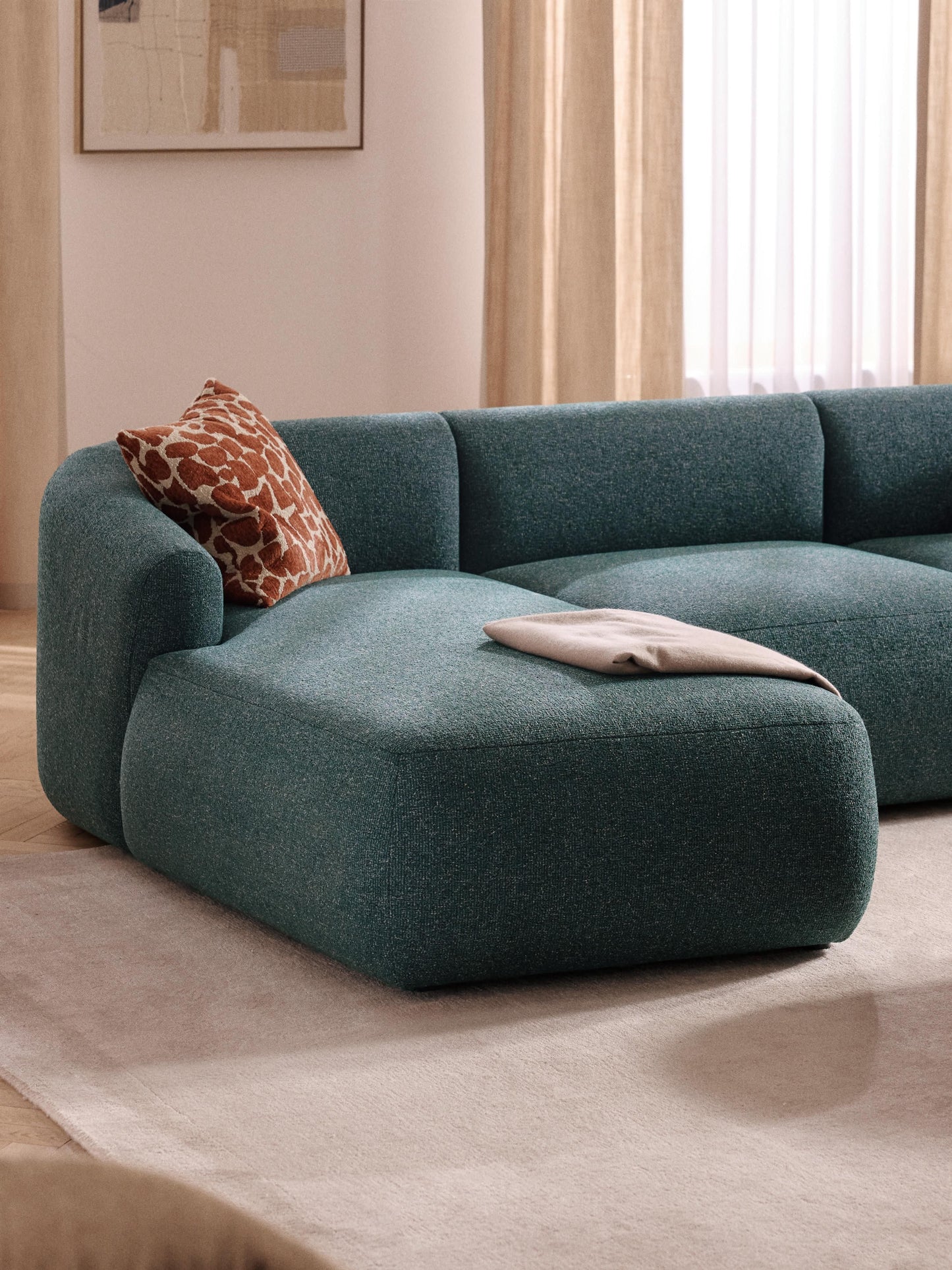 Fionwara Chaise Corner Module in Bouclé
