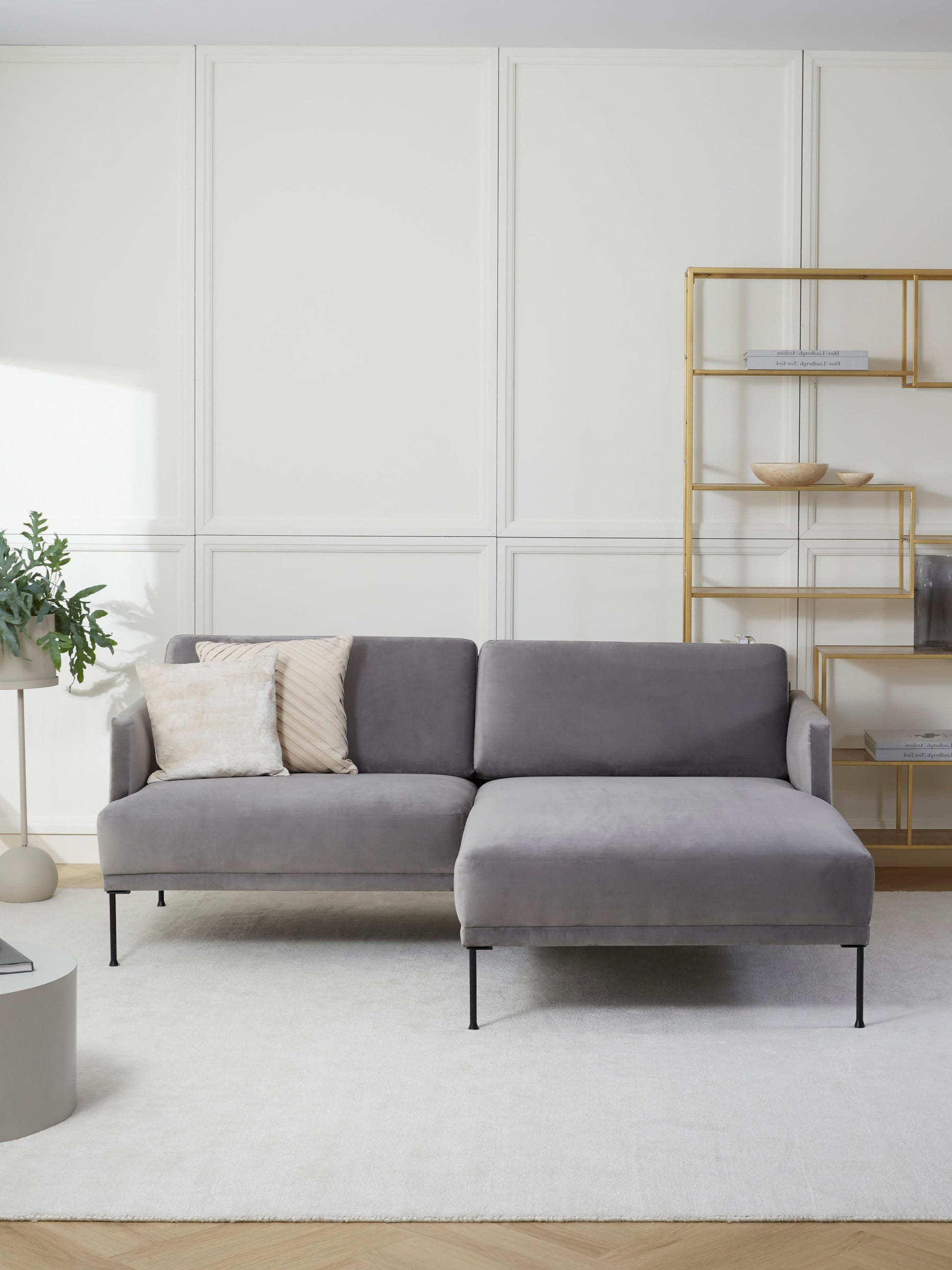 Fluvraine Small Corner Sofa in Velvet