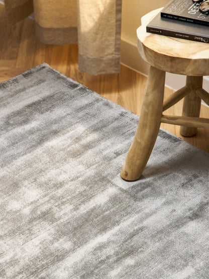Janwyra Viscose Rug, Hand-Woven