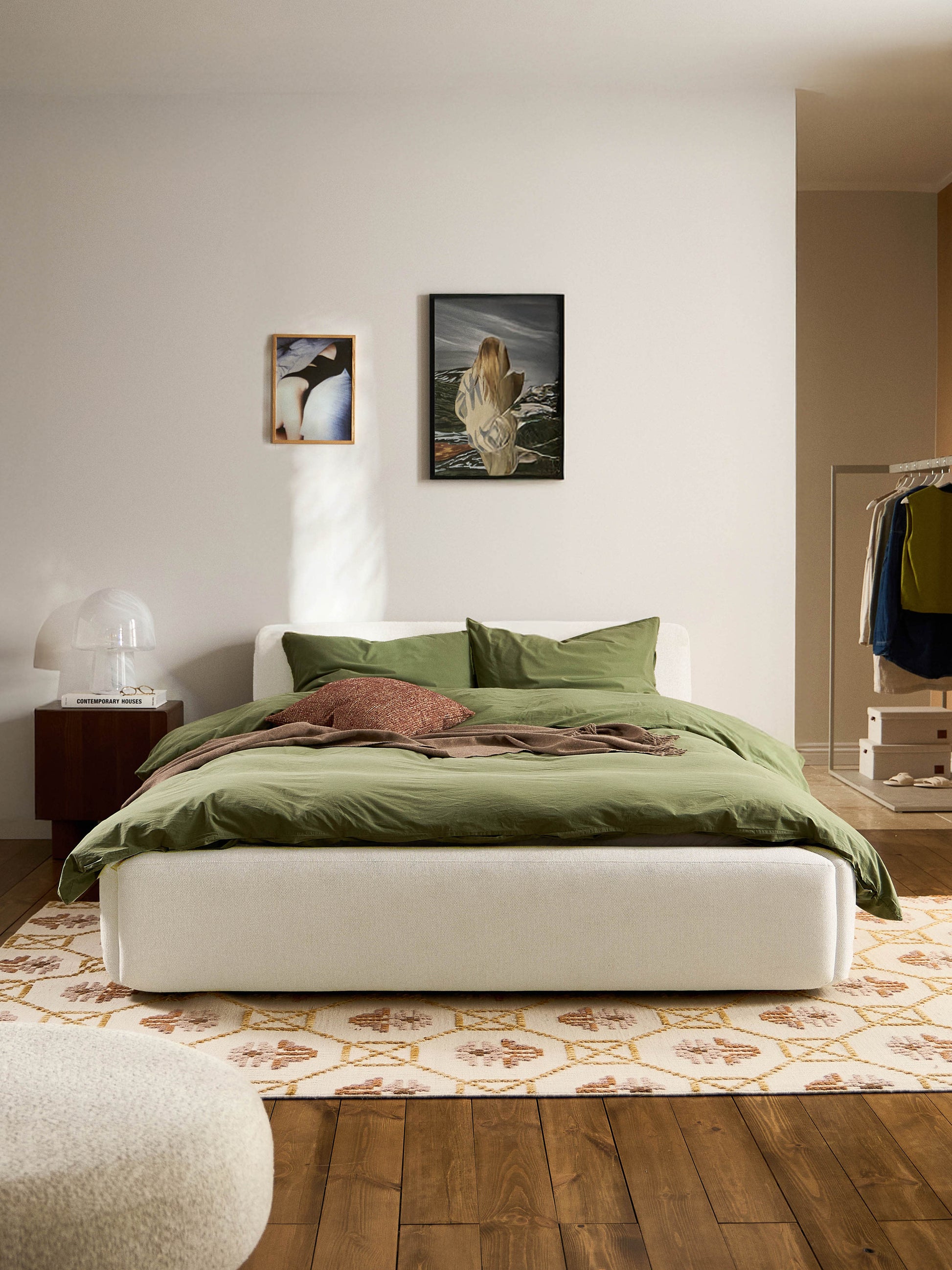 Melvorra Bed, Upholstered
