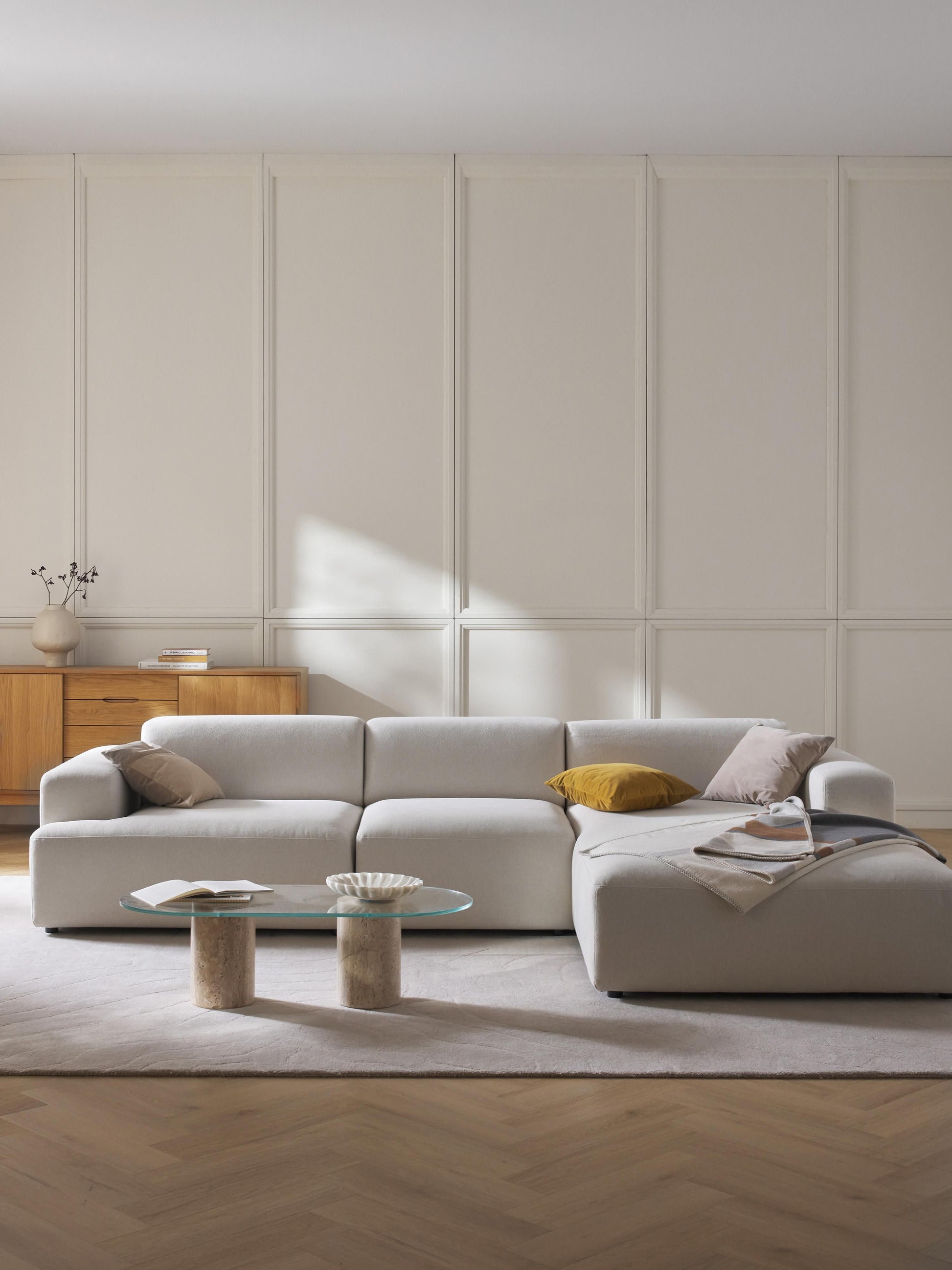 Melvorra Corner Sofa (4-Seater)