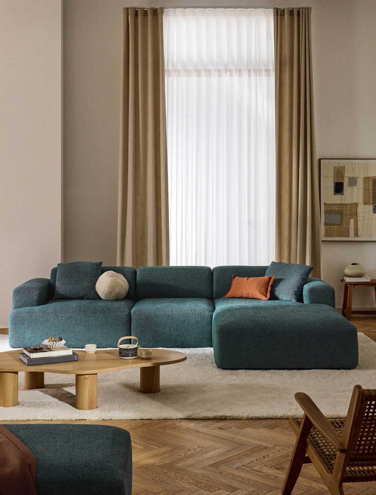 Melvorra Corner Sofa (4-Seater)