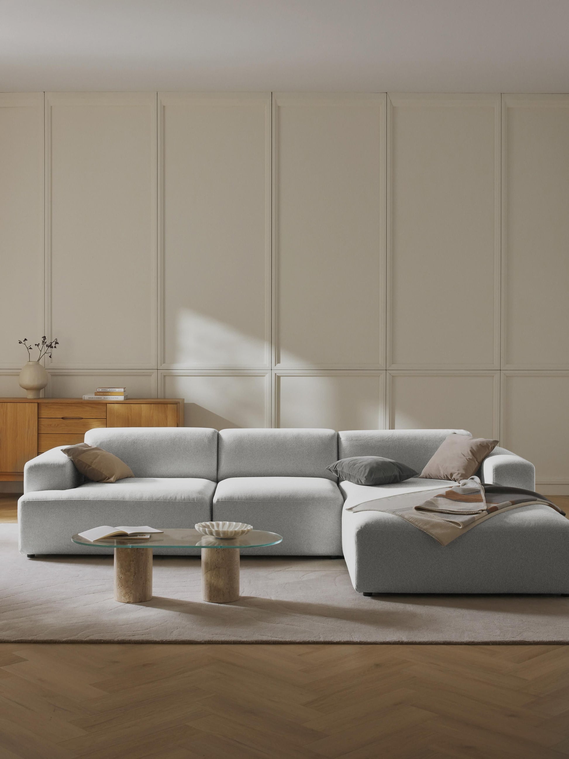 Melvorra Corner Sofa (4-Seater)