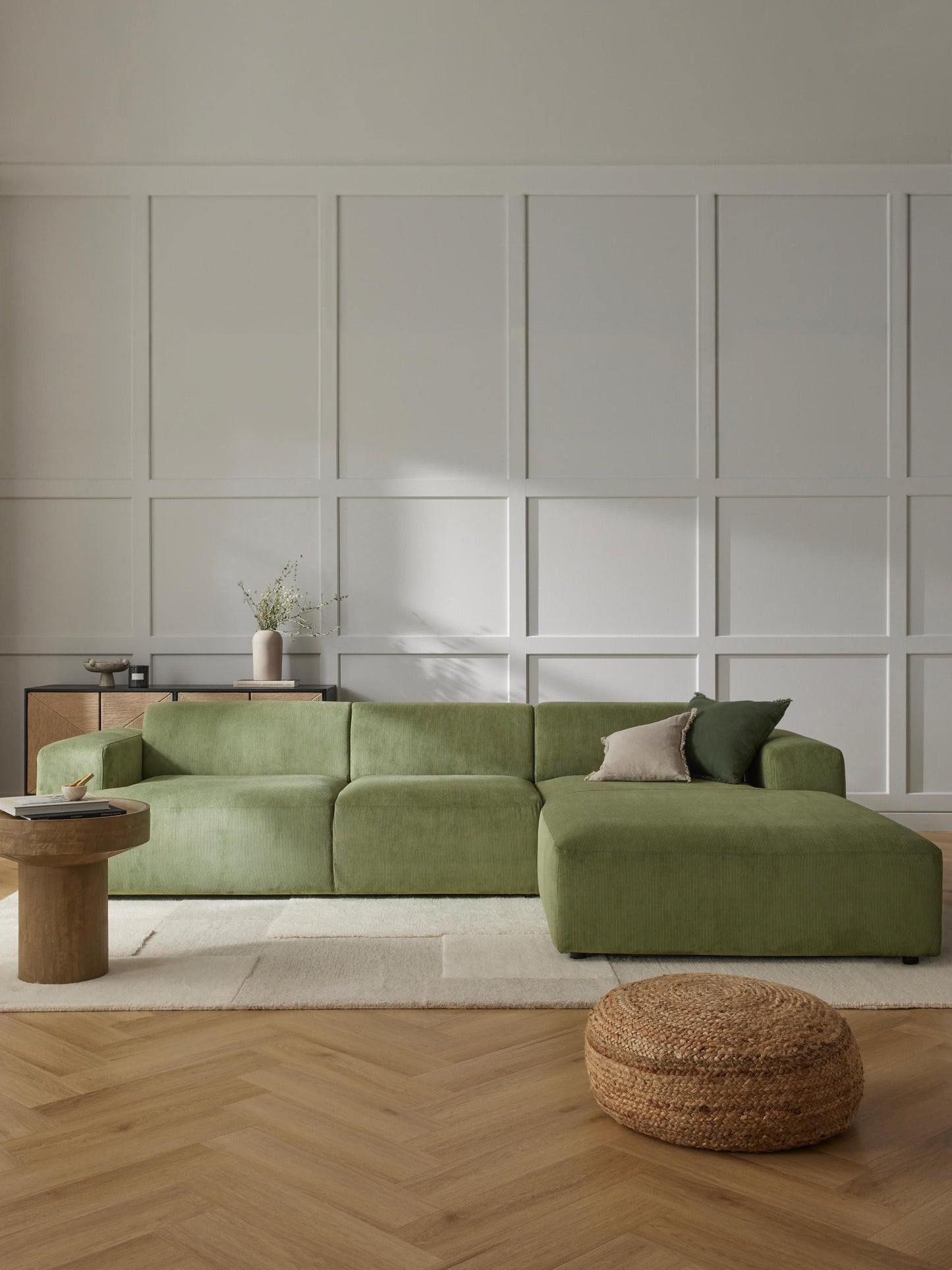 Melvorra Corner Sofa in Corduroy (4-Seater)
