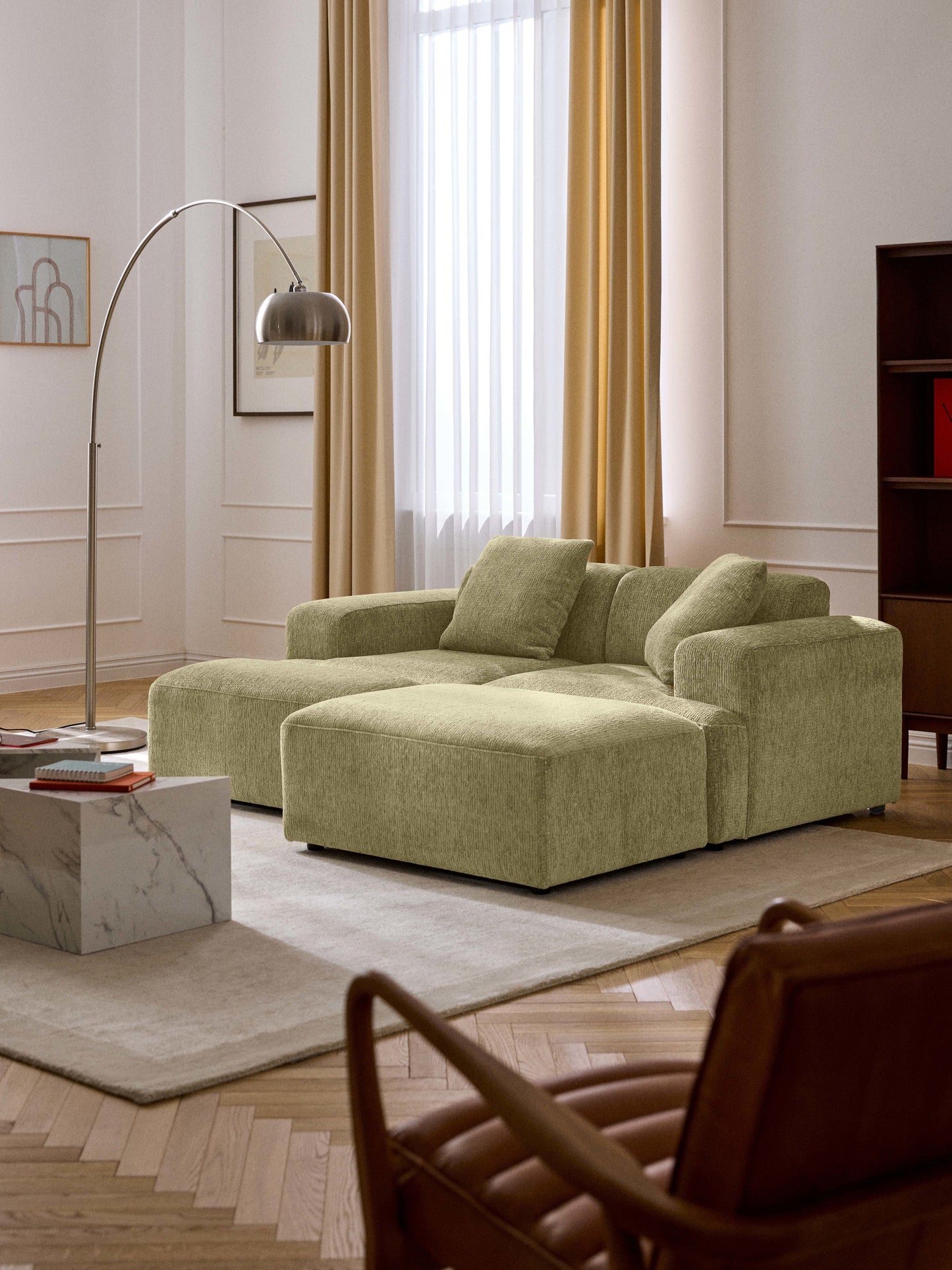 Melvorra Ottoman, W 99 x D 72 cm