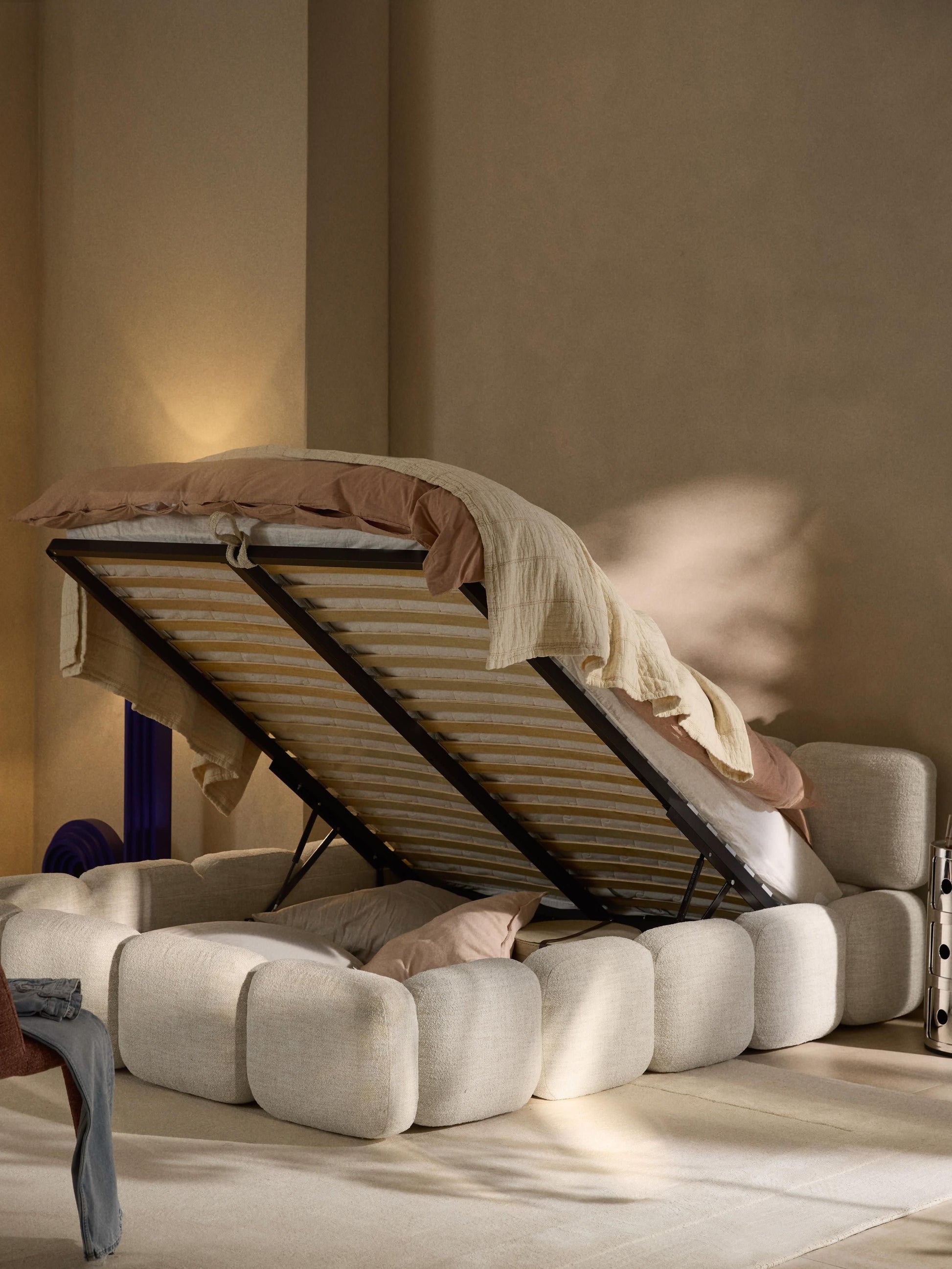 Taylunn Upholstered Bed in Bouclé with Storage