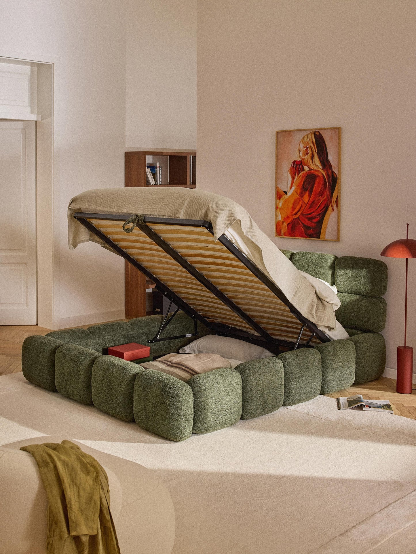 Taylunn Upholstered Bed in Teddy Bouclé with Storage