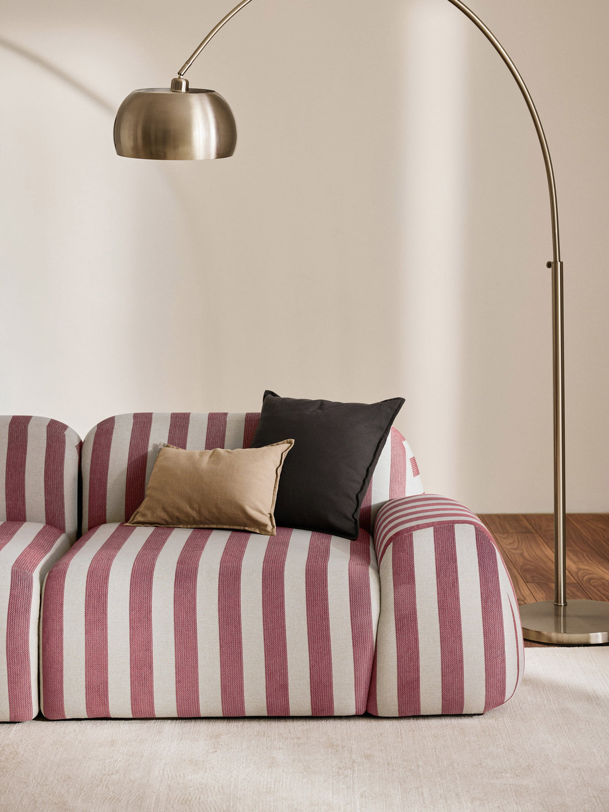 Wolmairen Corner Module, Striped